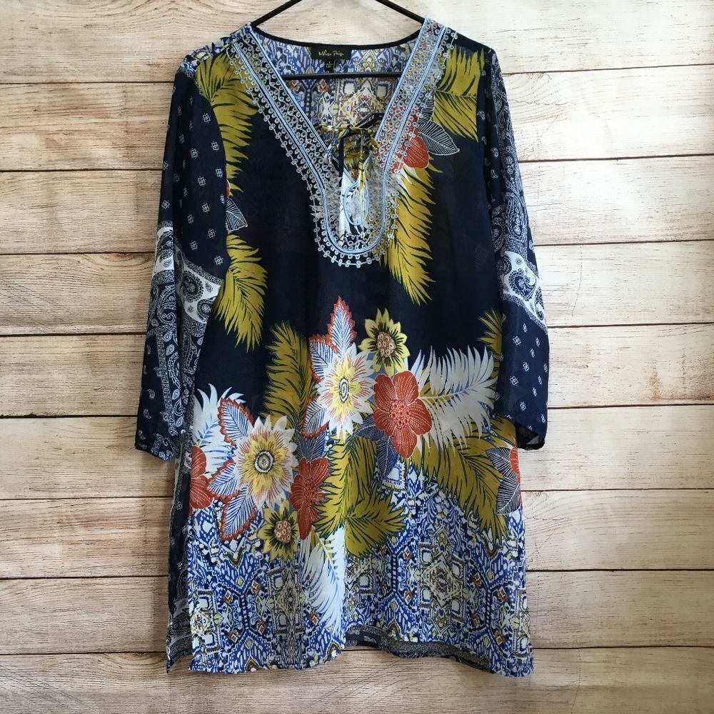 MELISSA PAIGE EMBROIDERED SHEER DRESS IN NAVY BLUE FLORAL‎
